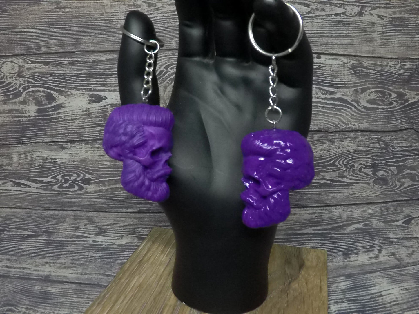 Bearded Skull Keychain