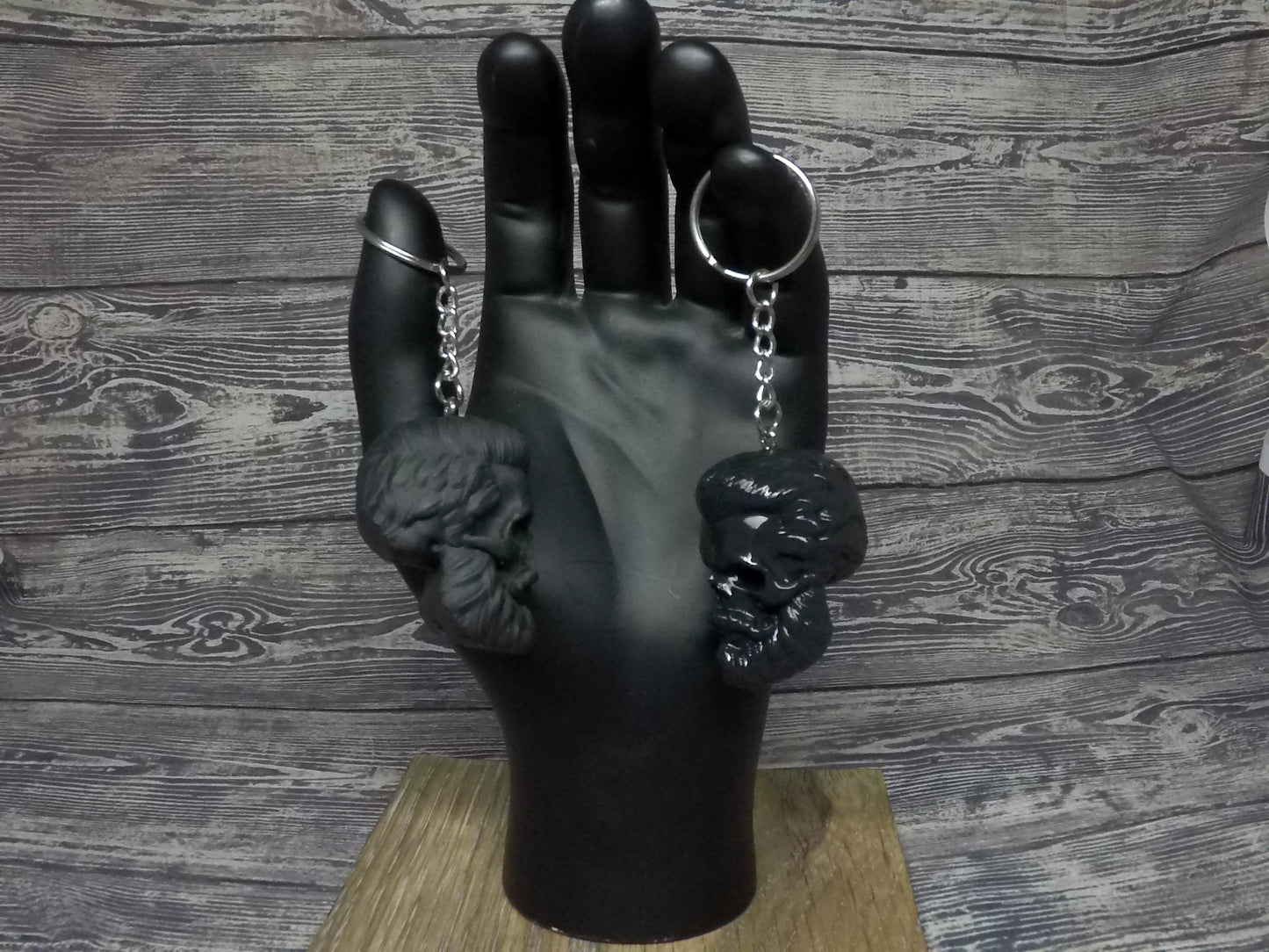 Bearded Skull Keychain