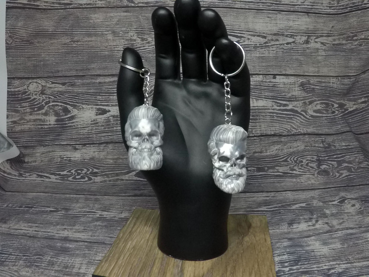 Bearded Skull Keychain